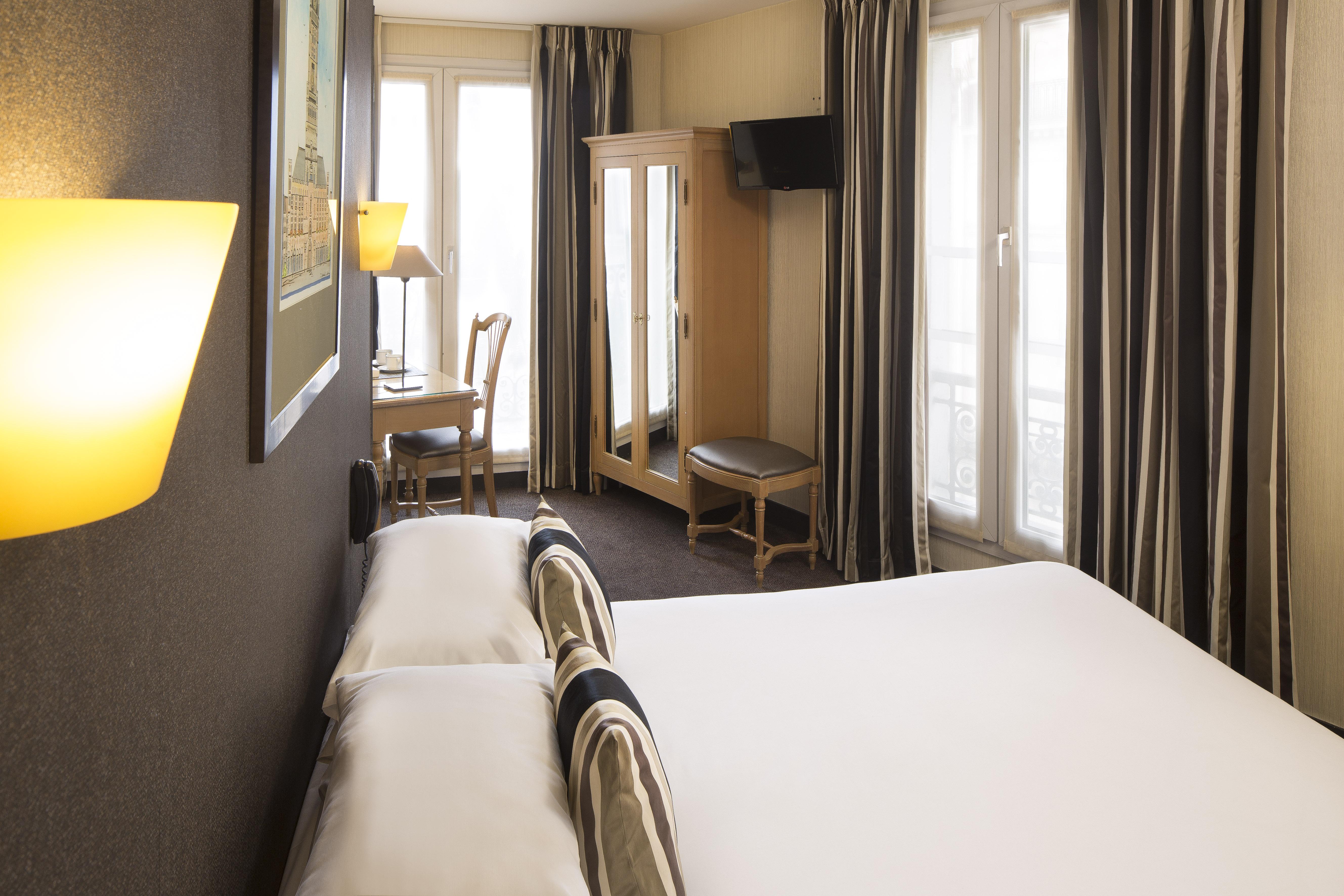 Hotel Albert 1Er Paris Lafayette Exterior photo
